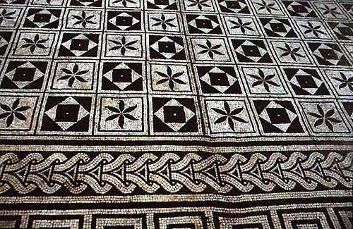 Pavimento a mosaico della Villa Romana di Russi