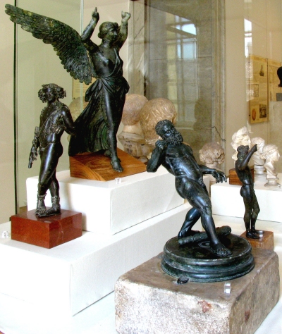 Parma, Museo Archeologico Nazionale. Pregevoli statuette in bronzo rinvenute negli scavi della citt romana di Veleia