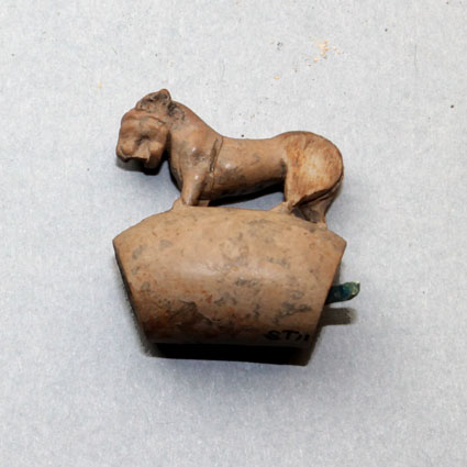 Fibula etrusca figurata