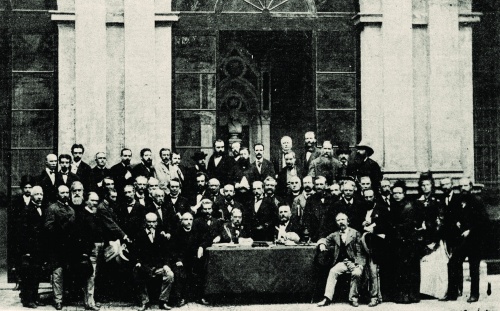 Foto di gruppo dei partecipanti al Congresso Internazionale di Archeologia di Bologna (1871)